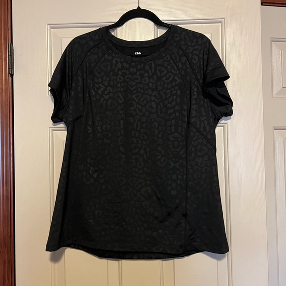 Fila Tops - FILA Sport workout top size XL